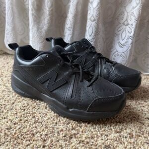 New Balance 608 v5 Walking Work Shoes Womens 8 D Black Non Slip Cushioned